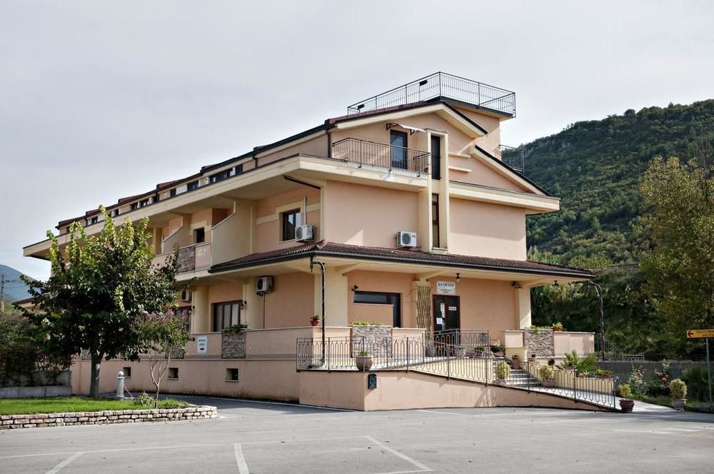 Hotel Ristorante Villa Pegaso San Pietro Infine Eksteriør billede